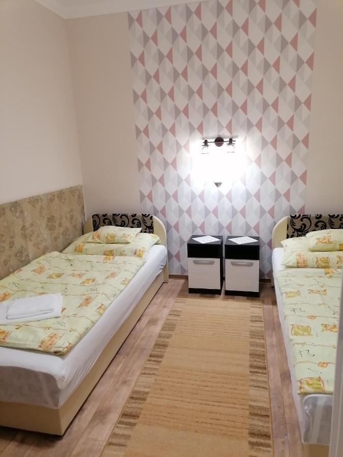 Kaktuszvirág Apartmanház Hajdúszoboszló Esterno foto